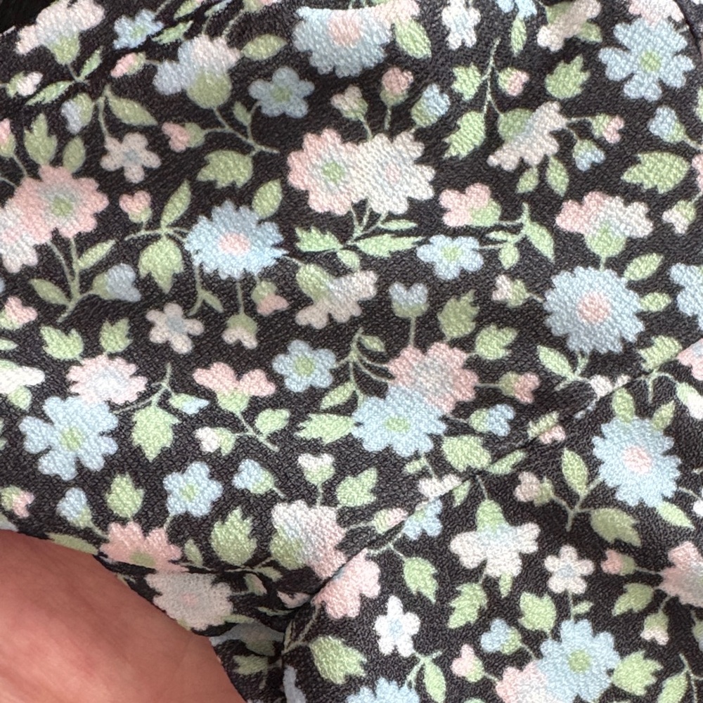 Boohoo Floral Cutout Dress - Black and White - Picture 4 of 4
